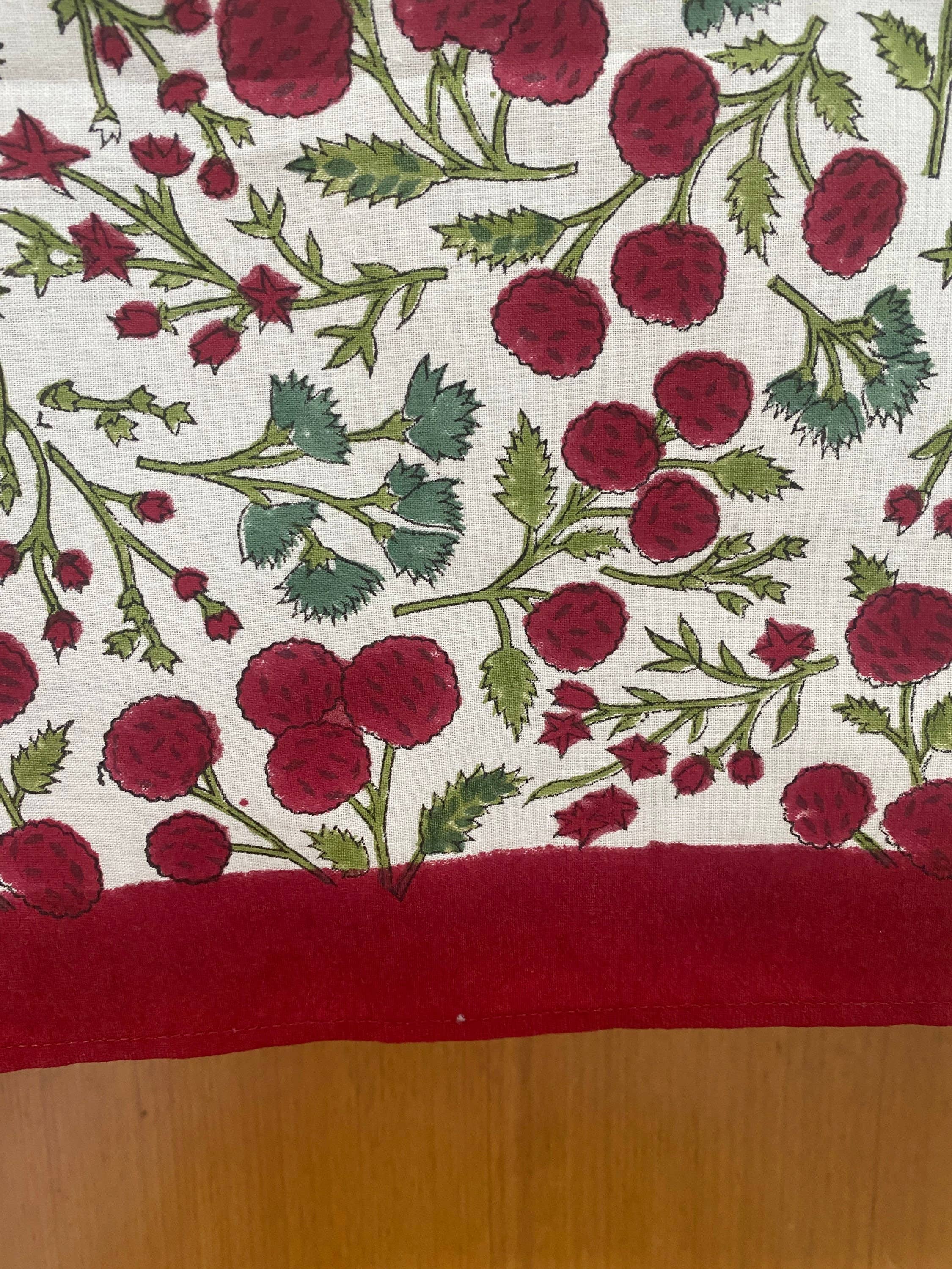 Fabricrush - Vendita all'ingrosso Tovaglie - Tovaglia in cotone con stampa a blocchi di colore rosso granato verde smeraldo1