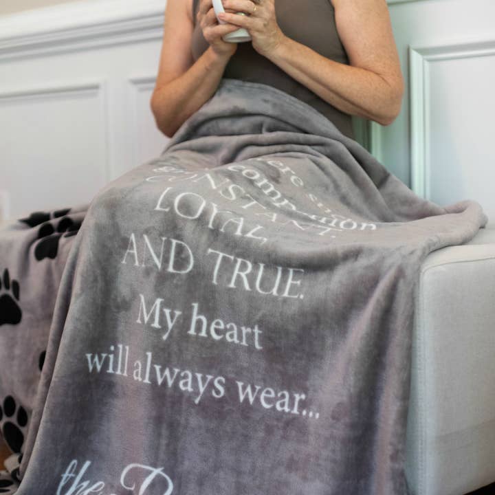 The Grandparent Gift Co. Inc. – wholesale Throw blanket – Pawprints Left By You Sympathy Pet Loss Hugs Blanket 60995