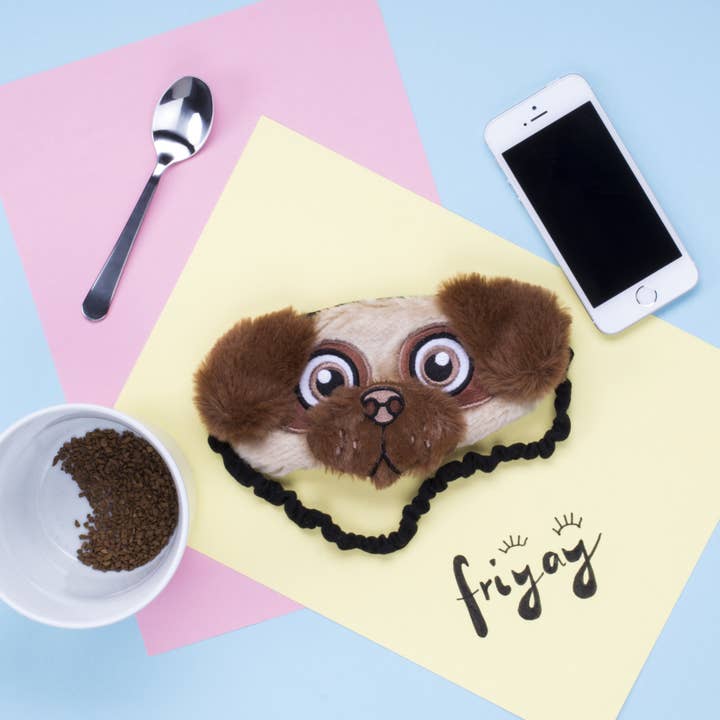 Fringoo Group Ltd – wholesale Sovmask – Sovmask - Mopshund