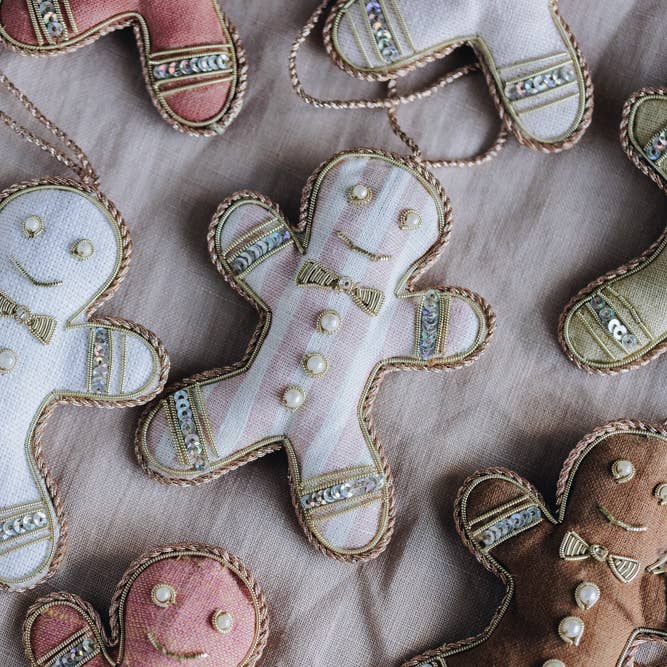 Katie Larmour Linen - Vendita all'ingrosso Decorazione - Biancheria per decorazioni natalizie in pan di zenzero fatta a mano a righe rosa1