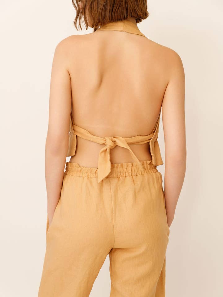 WUESTE - Wholesale Blouse - Women's - Juana Open-Back Linen Halter Top3