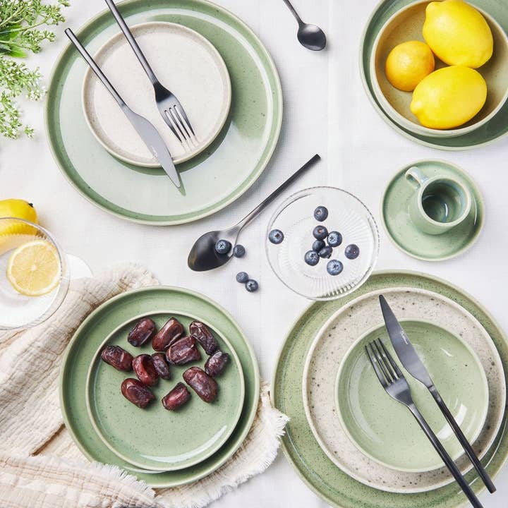 TABLESETTERS LIMITED - Wholesale Dinner Plate - Mesa Ceramics 28 cm Uno Speckle Stoneware Dinner Plate