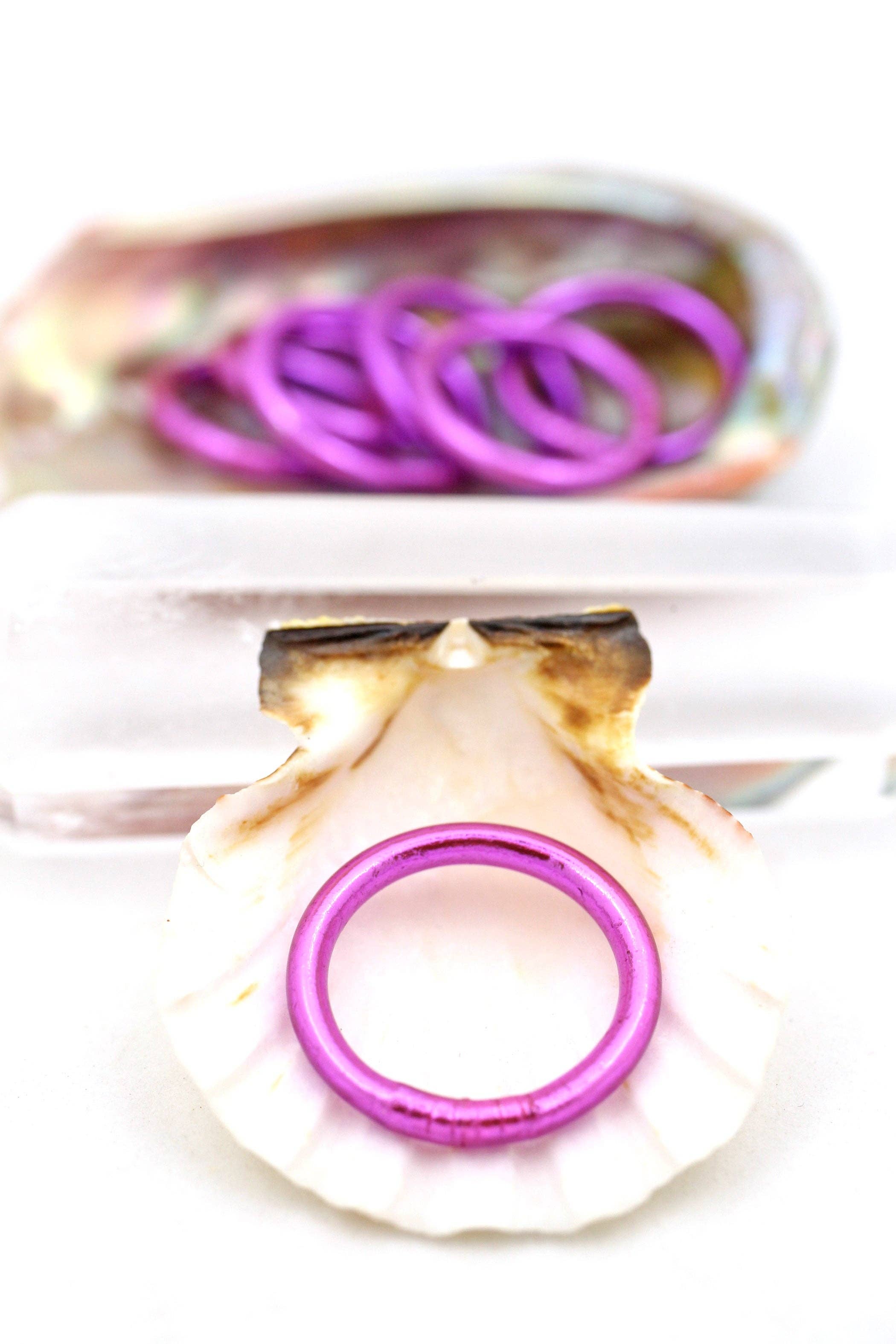 Woman Shops World - Vente Anneau/bague à empiler - Bagues de temple bouddhiste thaïlandaises simples, colorées, Kumlai13