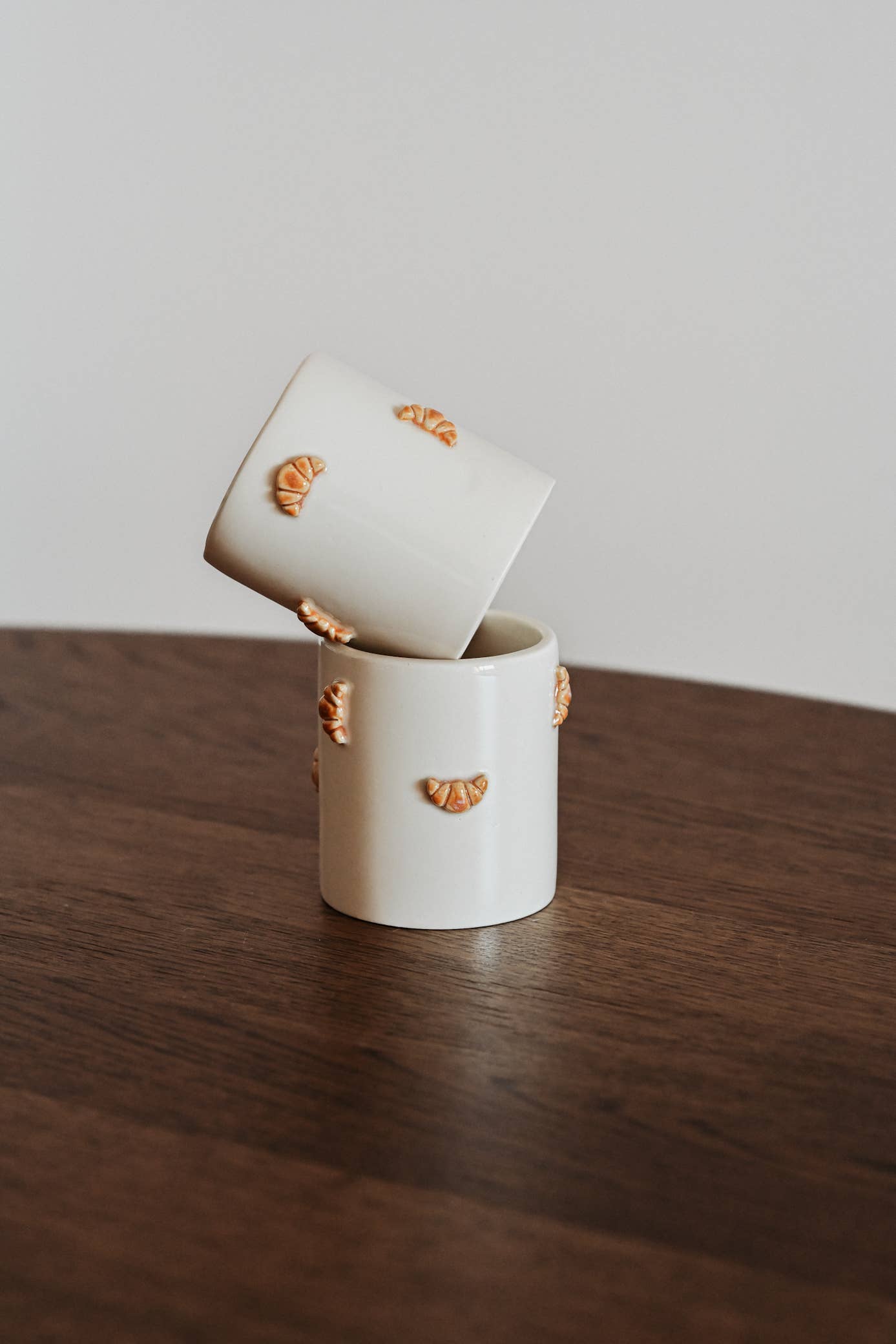 Studio ÜM - Vente Tasse à café - Tasse en céramique avec décor croissant2