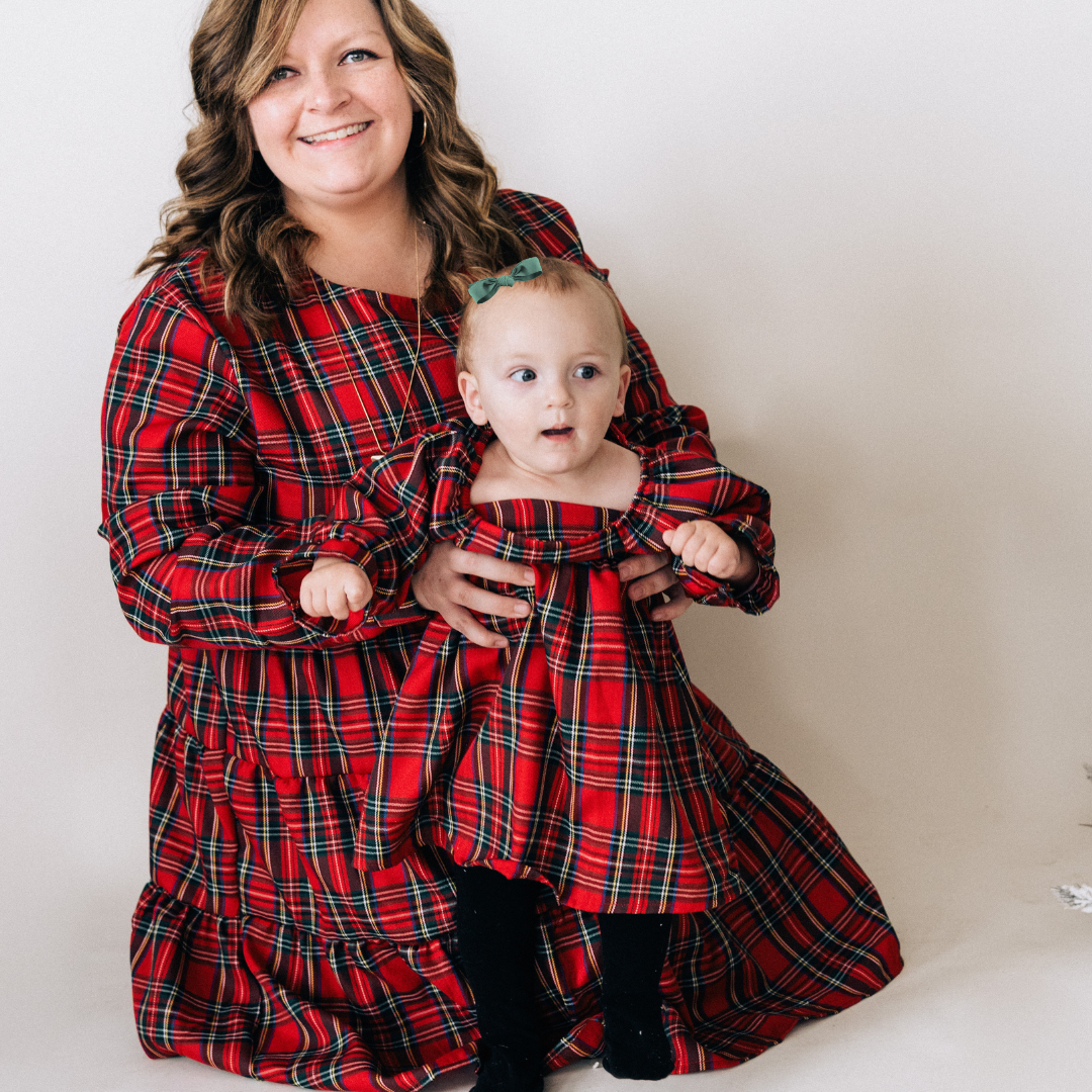 HAHA MAMA Clothing - Vente Robe – femme - Robe de Noël à carreaux en tartan rouge pour maman et moi - Femmes4