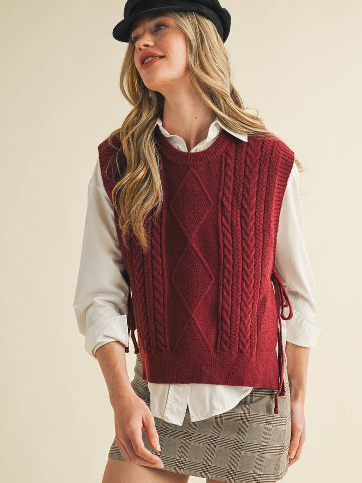 &MERCI - Wholesale Sweater Vest - Women's - CABLE KNIT SIDE TIE SWEATER VEST MSW1063713