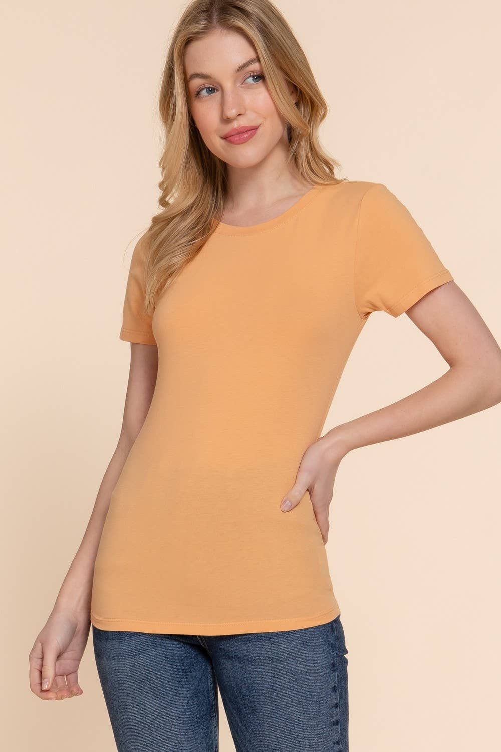 Active Basic | Active USA - Vente T-shirt – femme - Top en jersey de coton et élasthanne à manches courtes et col rond47