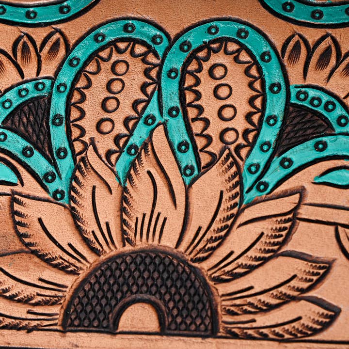 LS Western - Wholesale Jewelry Box/Organizer - ADBGA321 Western Tooled Leather and Cowhide Locking Jewelry Storage Box3