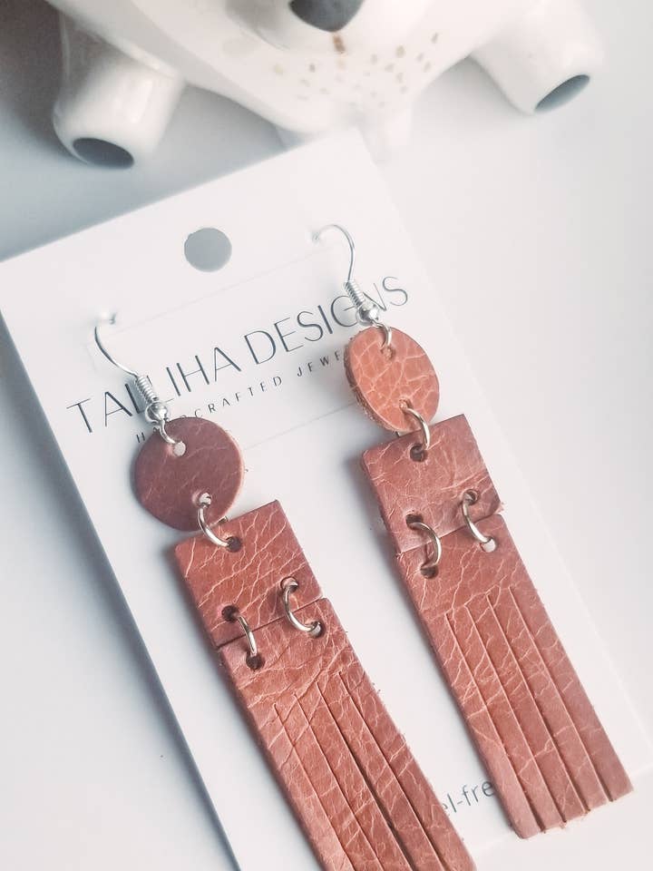 Sattel Fringe Echtleder für den Großhandel von Talliha Designs