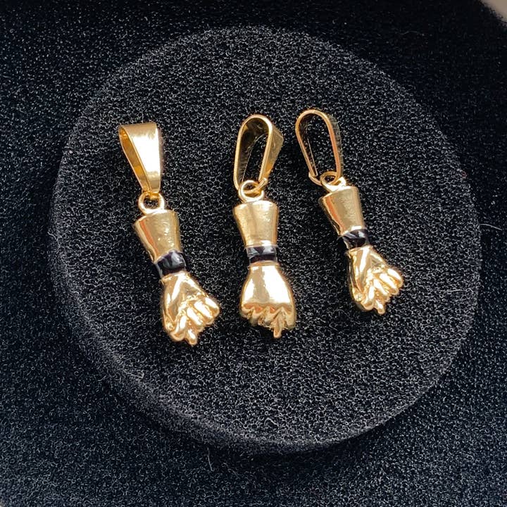 Js Wholesale Jewelry - Wholesale Jewelry Set - 3-Set 18kt Gold Filled Figa Hand Charms4