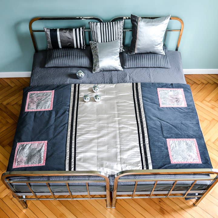 AR-DECO – wholesale Bedding blanket – Frank Lloyd Wright Art Deco Plaid1