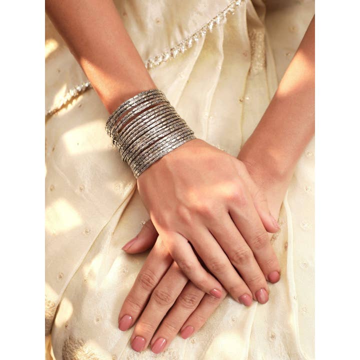 REAAAN COLLECTIONS – Engroshandel Armbånd – Tyske sølvmanchetarmbånd Justerbar indisk oxideret messing