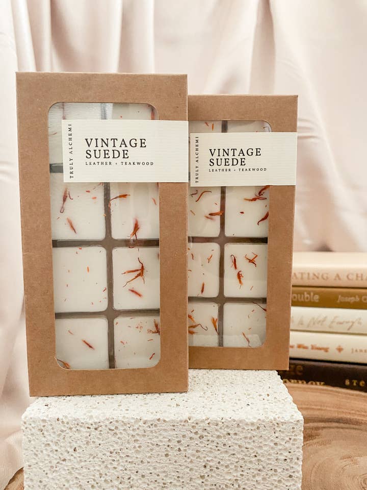 Vintage Suede - Leather & Teakwood Wax Melts {set Of 8} for wholesale by Truly Alchemi