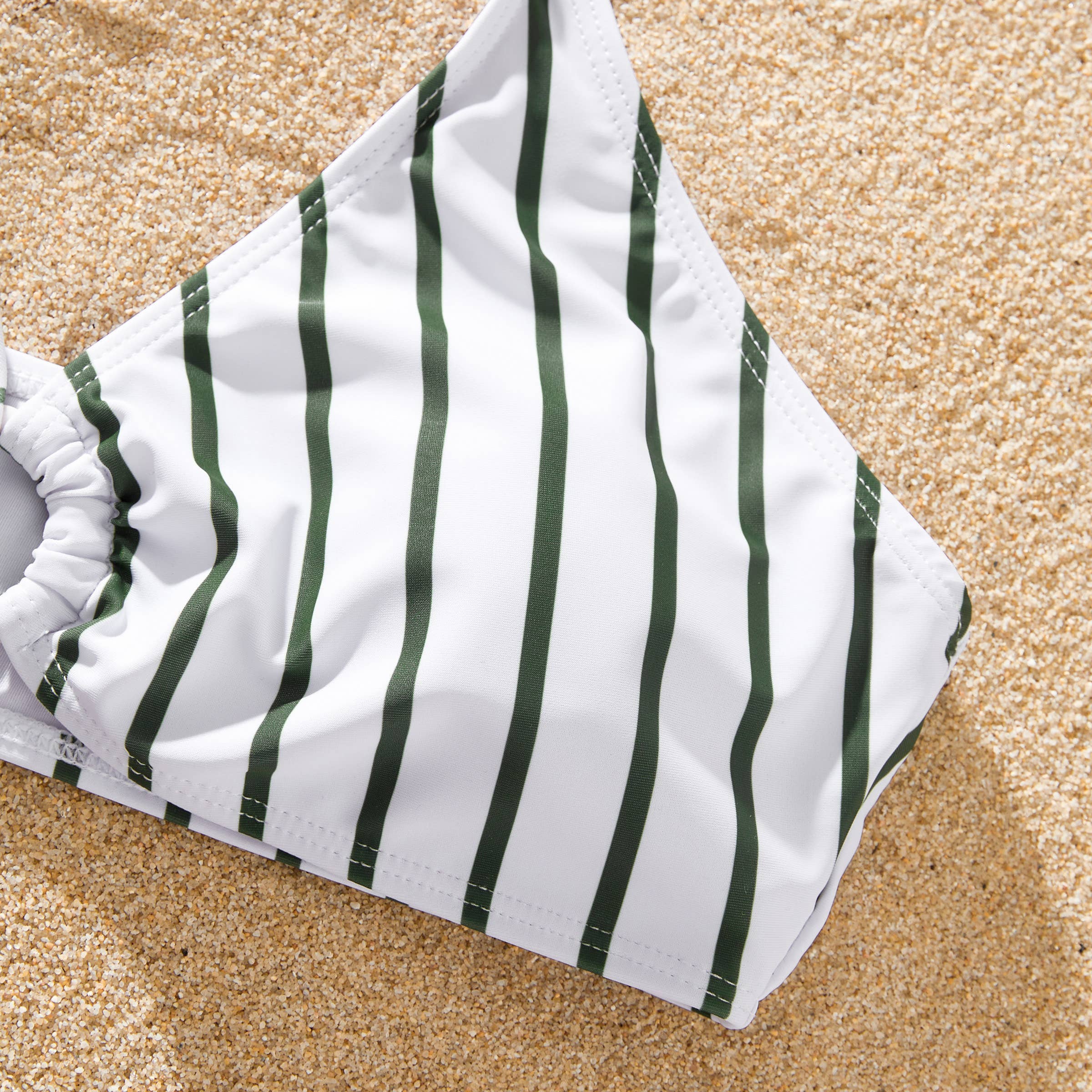 Verde del ejército Bikini Verde Oliva Familiar con Falda Cubierta o Bañador de venta al por mayor en Faire24