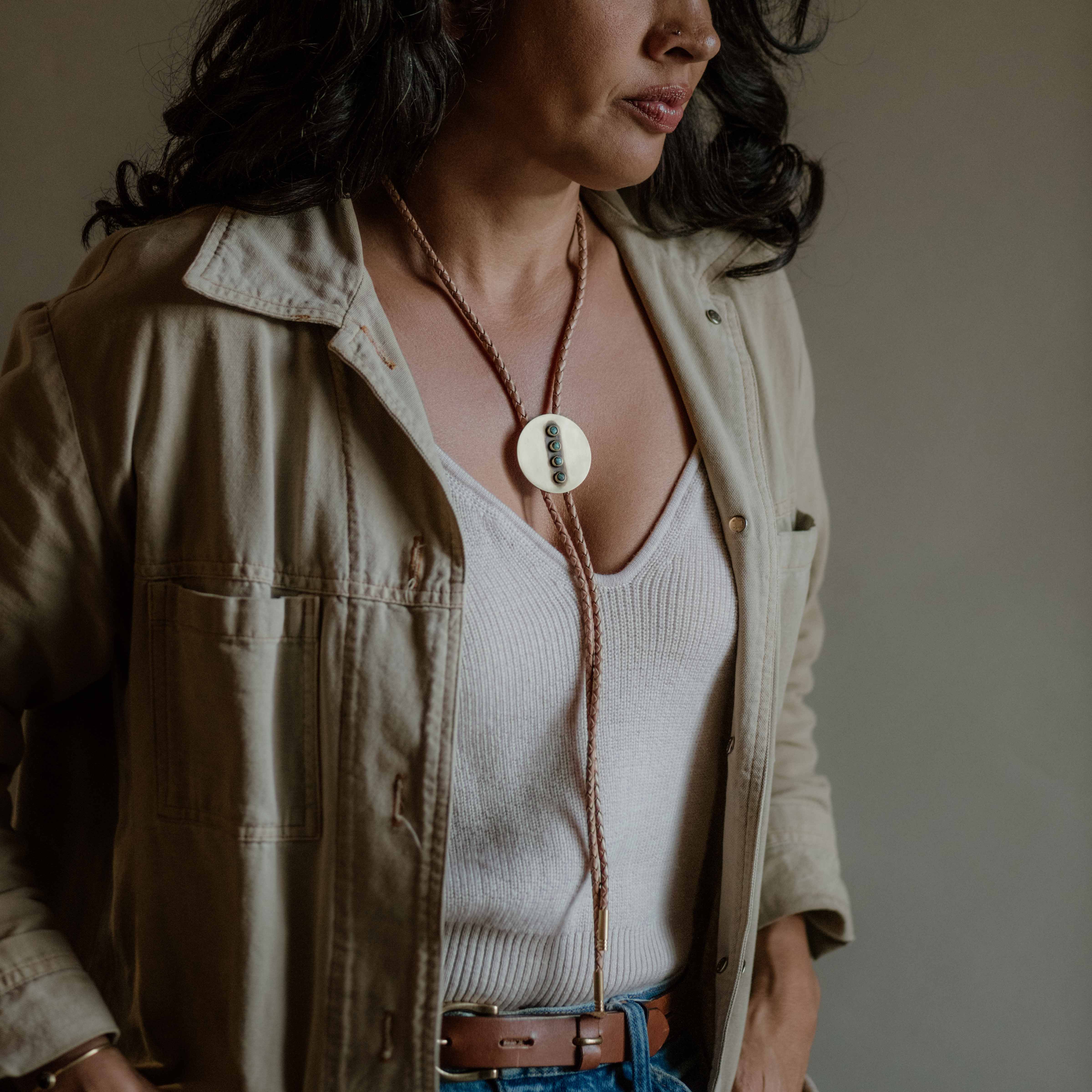 Commonform – wholesale Y-ringat halsband – Gallatin Bolo Slips5