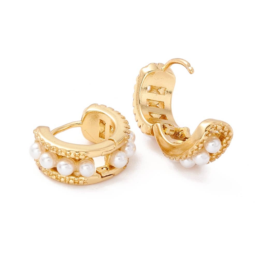 Ivy Gold Co. - Wholesale Huggie Earrings - Chunky Diamond Pearl Small Huggie hoops1
