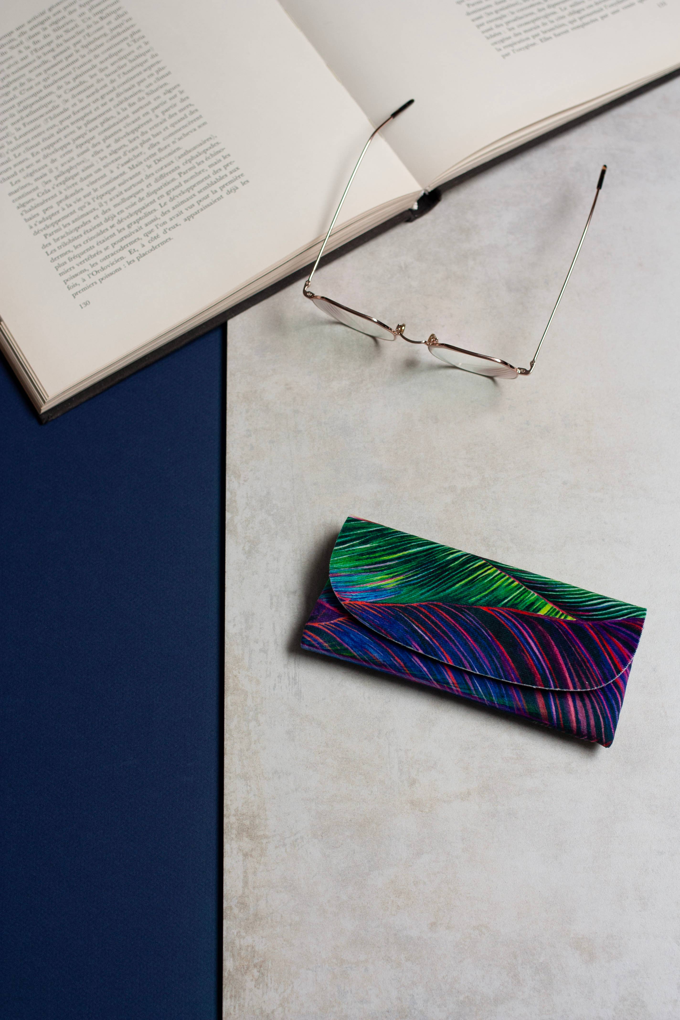 Yukka - Wholesale Eyewear Cases & Holders - Unisex - Midnight glasses case1