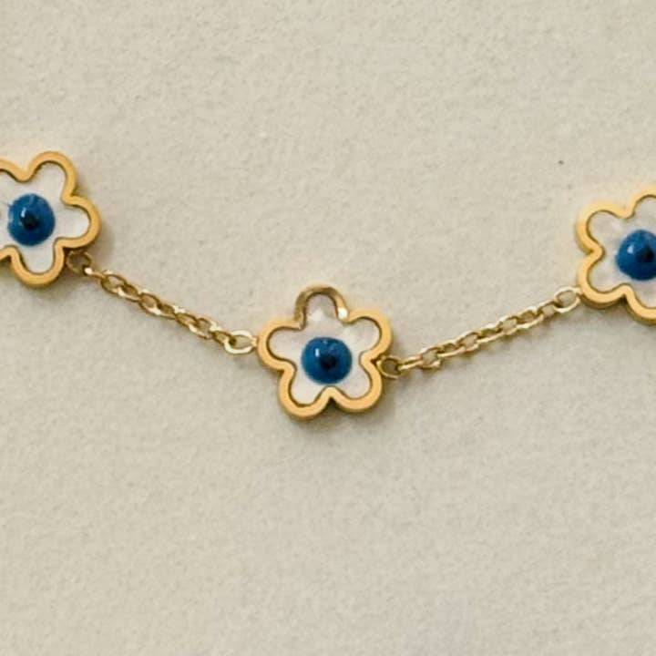 Cassette Barcelona - Wholesale Charm/Dangle Bracelet - Floral Shape Evil Eye Bracelet2