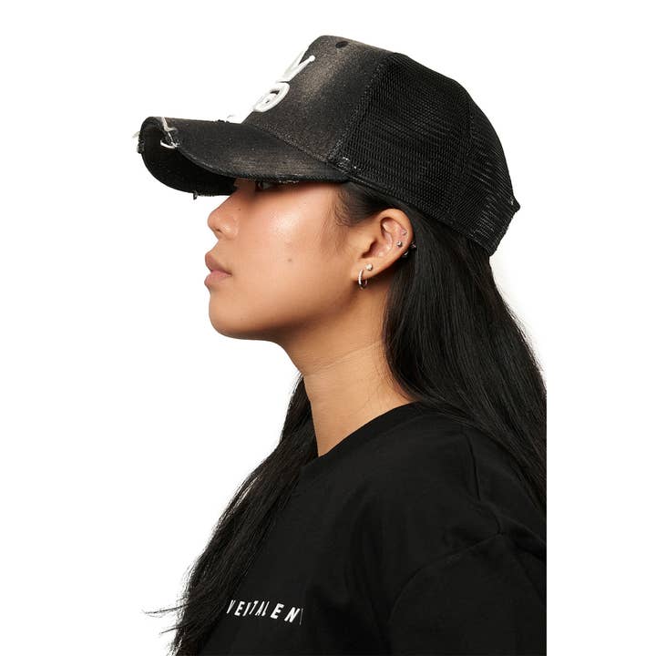 God Given Talent – wholesale Truckerkeps – Unisex – GGT Syra Tvättad Sliten Svart Denim Mesh Snapback4