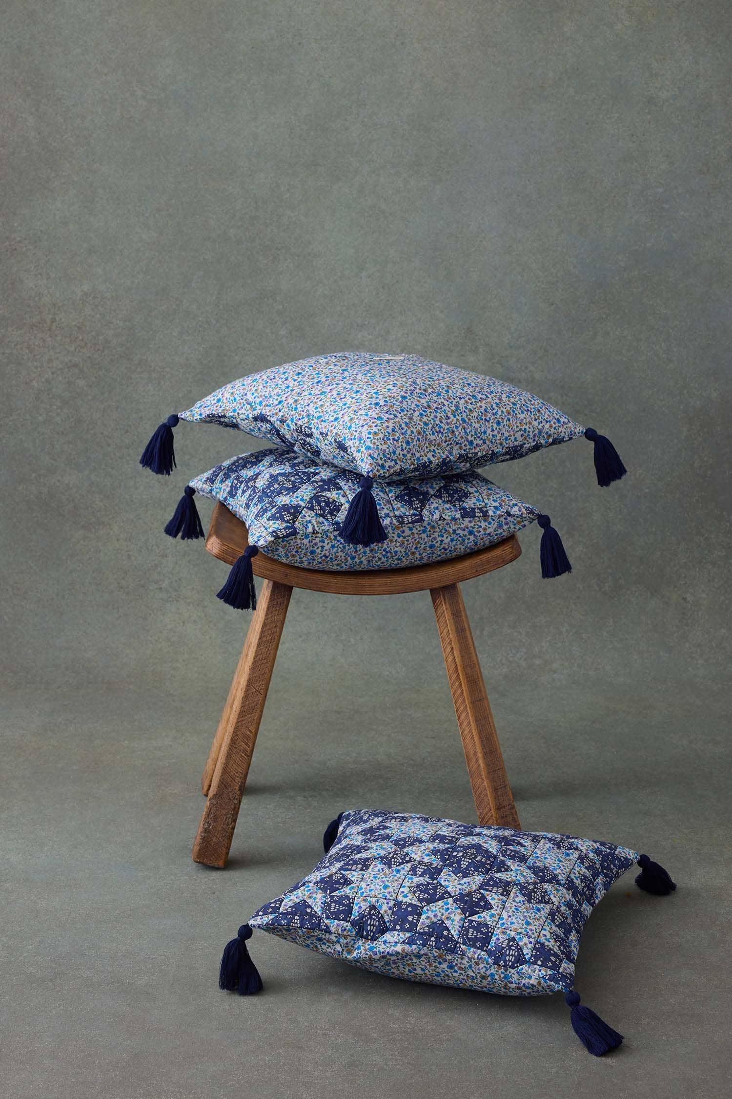 Mid Star Patchwork Jimo Cushion Cover for wholesale on Faire5