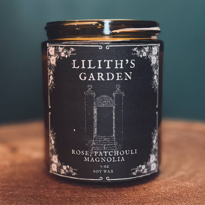 Jardim de Lilith : Vela de Soja Perfumada : 8oz : Frasco de Vidro Âmbar por atacado de Dark Moon Parlour