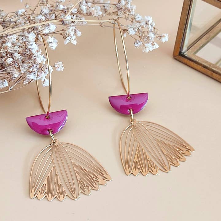 Pendientes criollos La Malicieuse en forma de media luna color fucsia para venta al por mayor de Sophie Bijoux