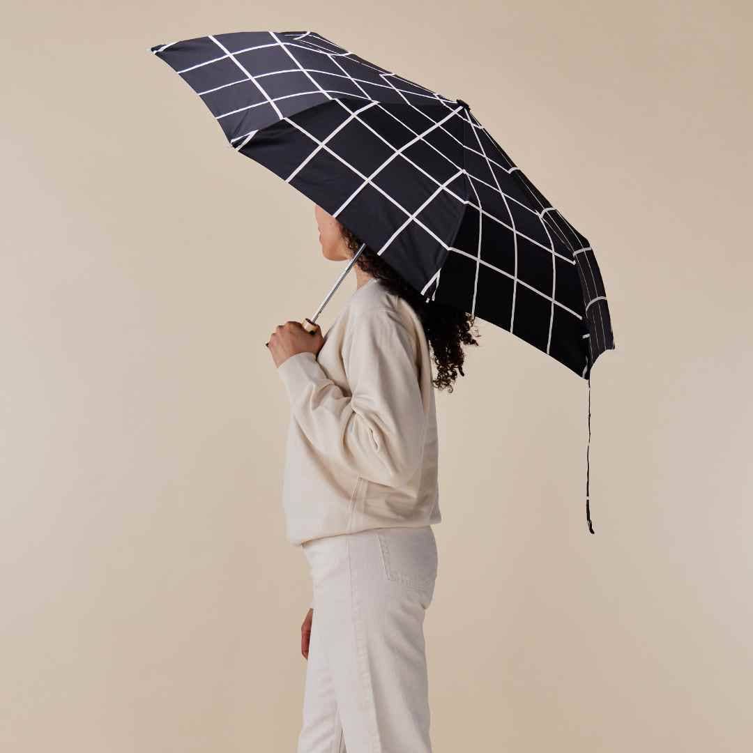 Original Duckhead USA - Wholesale Umbrella - Unisex - Stylish Black Grid Compact Eco-friendly Duck Umbrella3