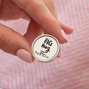 Big Hug Pocket Token Keepsake Coin for wholesale by Ellie Ellie LTD