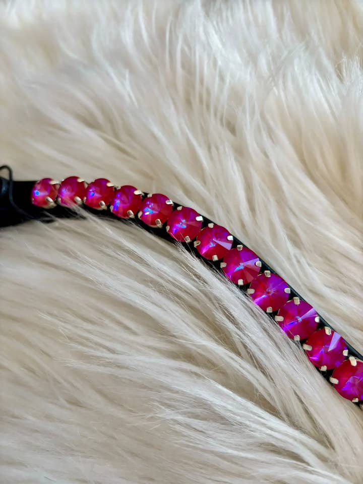 Bandeau Rivoli Hyacinthe pour la vente par CR Harmonyequestrian