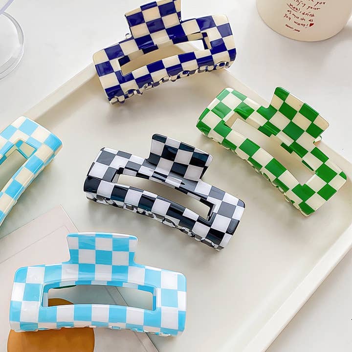 ACCITY - Wholesale Hair Clip - Women's - 4.13"IN SQUARE CHECKERED HAIR CLAW CLIPS_CWAHA0395