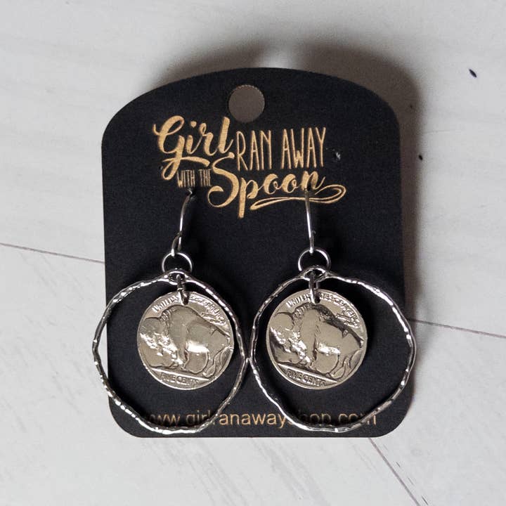 Ægte Buffalo Nickel Charm Øreringe for engroshandel hos Girl Ran Away With the Spoon