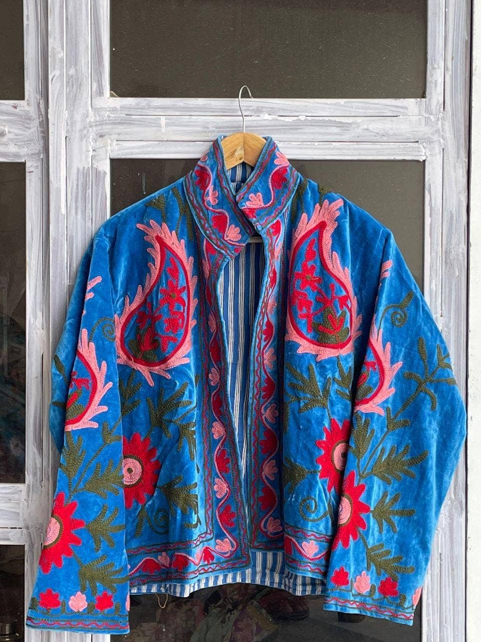 Homesoul – wholesale Jacka - Dam – Velvet Suzani-jackor5