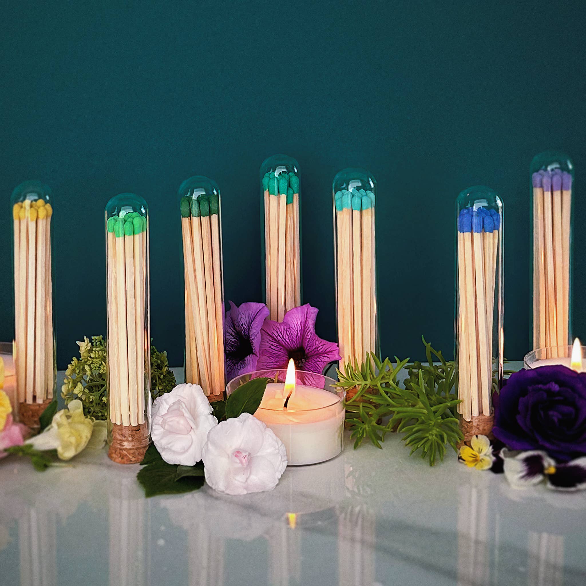 Thankful Greetings - Vente Allumettes - Allumettes de sécurité 10 cm + mini cloche en verre - Couleurs au choix + Grattoirs33