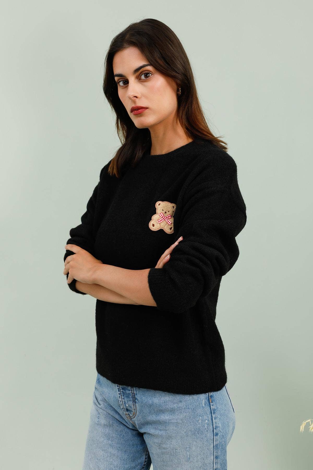 MOOYA – Großhandel Strickpullover – Damen – Einfarbiger Strickpullover mit Rundhalsausschnitt und Teddybär-Detail SCF0029