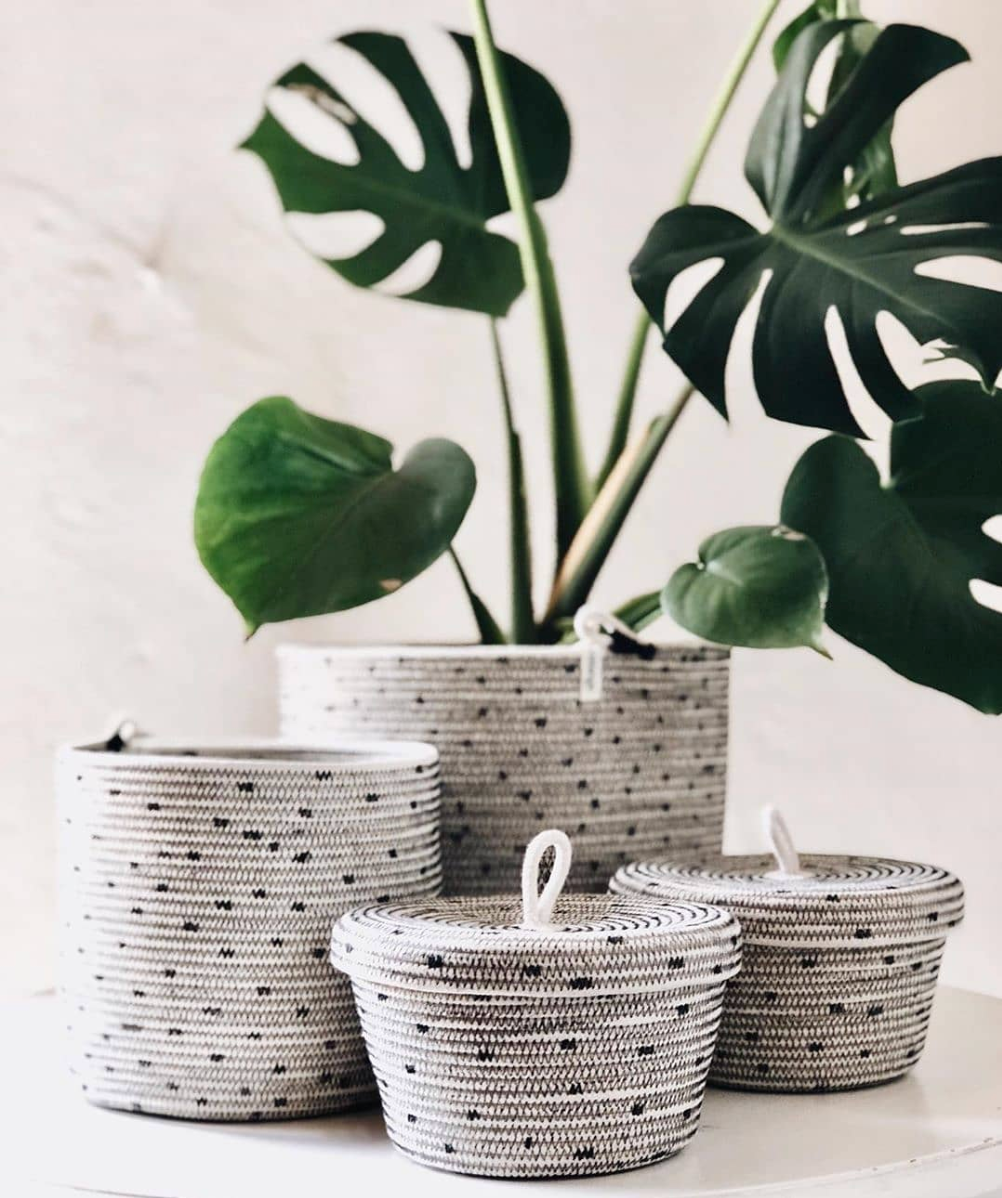 Mia Mélange – wholesale Basket – Cylinder Basket - Stitched Black Polka Dot4