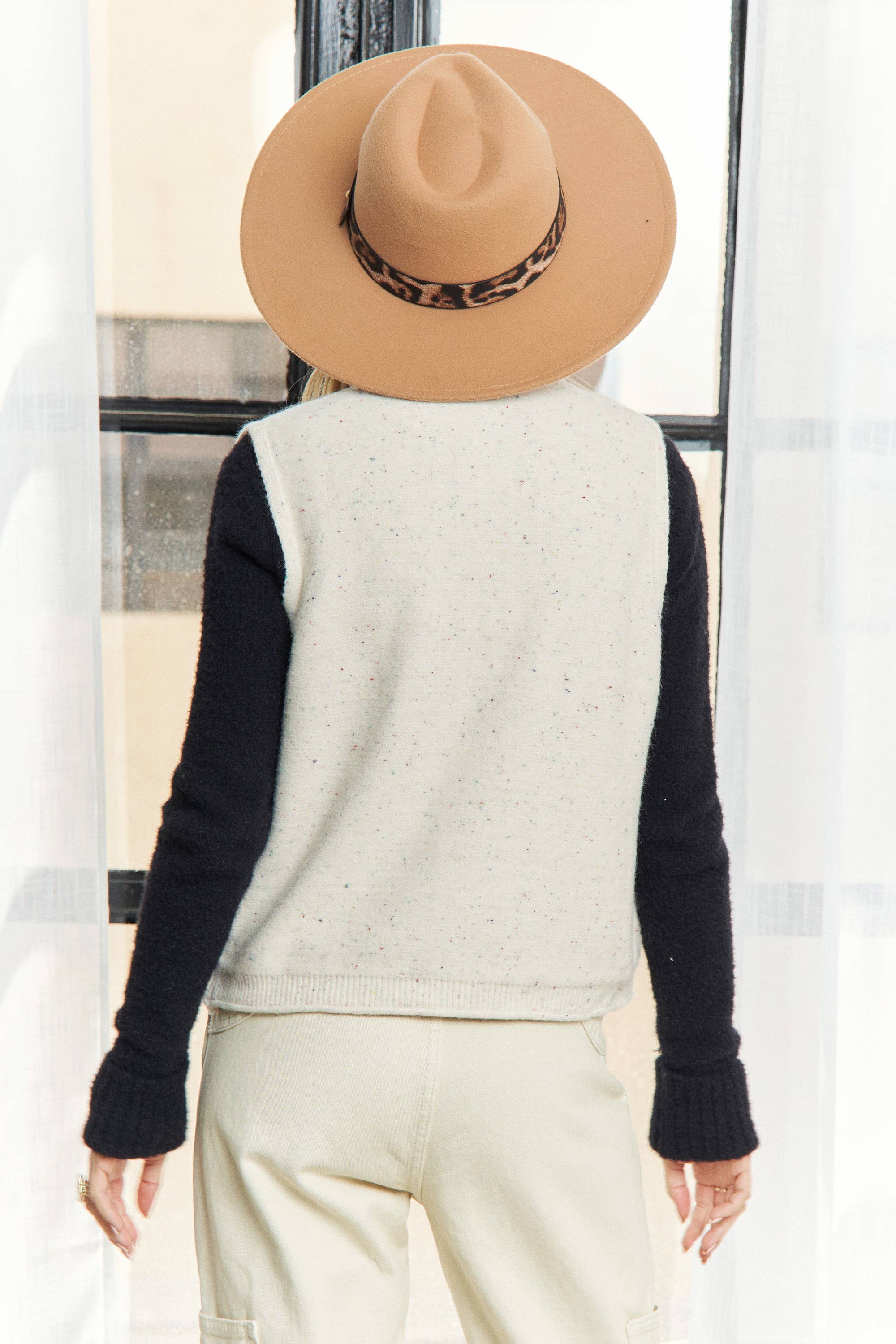 Madelyn – Großhandel Pullunder – Damen – LESW3897-KNOPFLEISTEN-WESTE MIT TASCHEN16