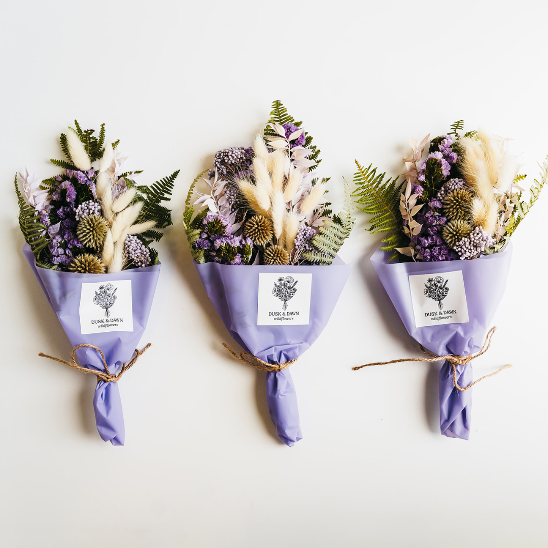 Giften Market - Wholesale Dried/Pressed Flowers - Violet Dried Flower Mini Bouquet - Unique Gift Ideas for Her2