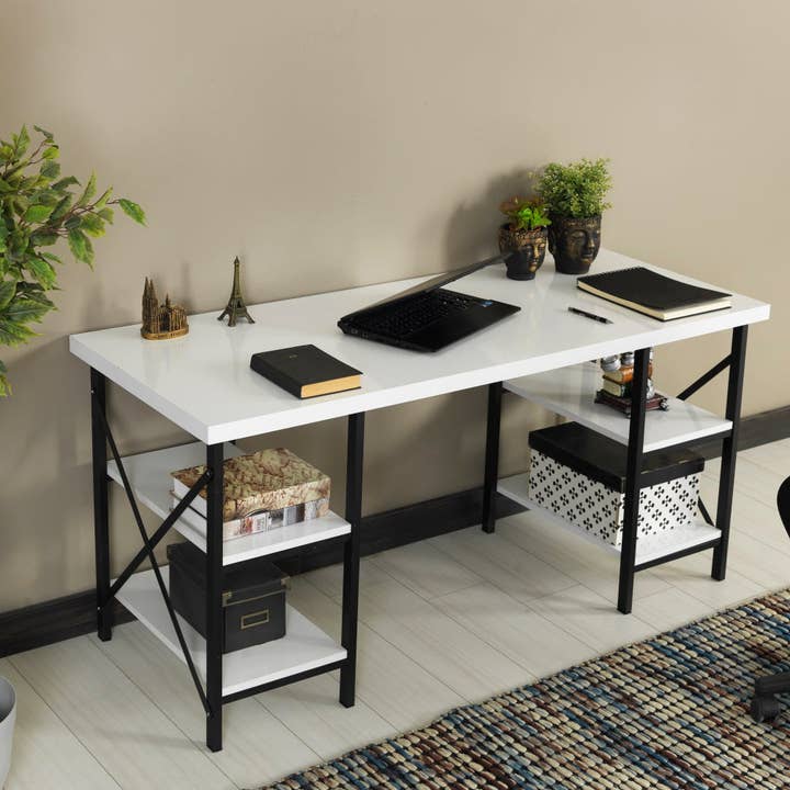 Buket Studiebord for engroshandel hos Furnia group corporation