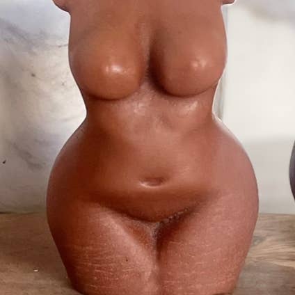 Lush & Lavish LLC - Wholesale Novelty Candle - Curvy Melanin Magic Candle3