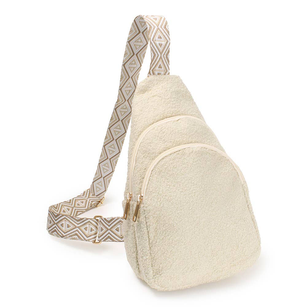 Sensibling Corp. - Wholesale Crossbody Bag - Women's - Teddy Fur Sling Bag / Crossbody Bag
1