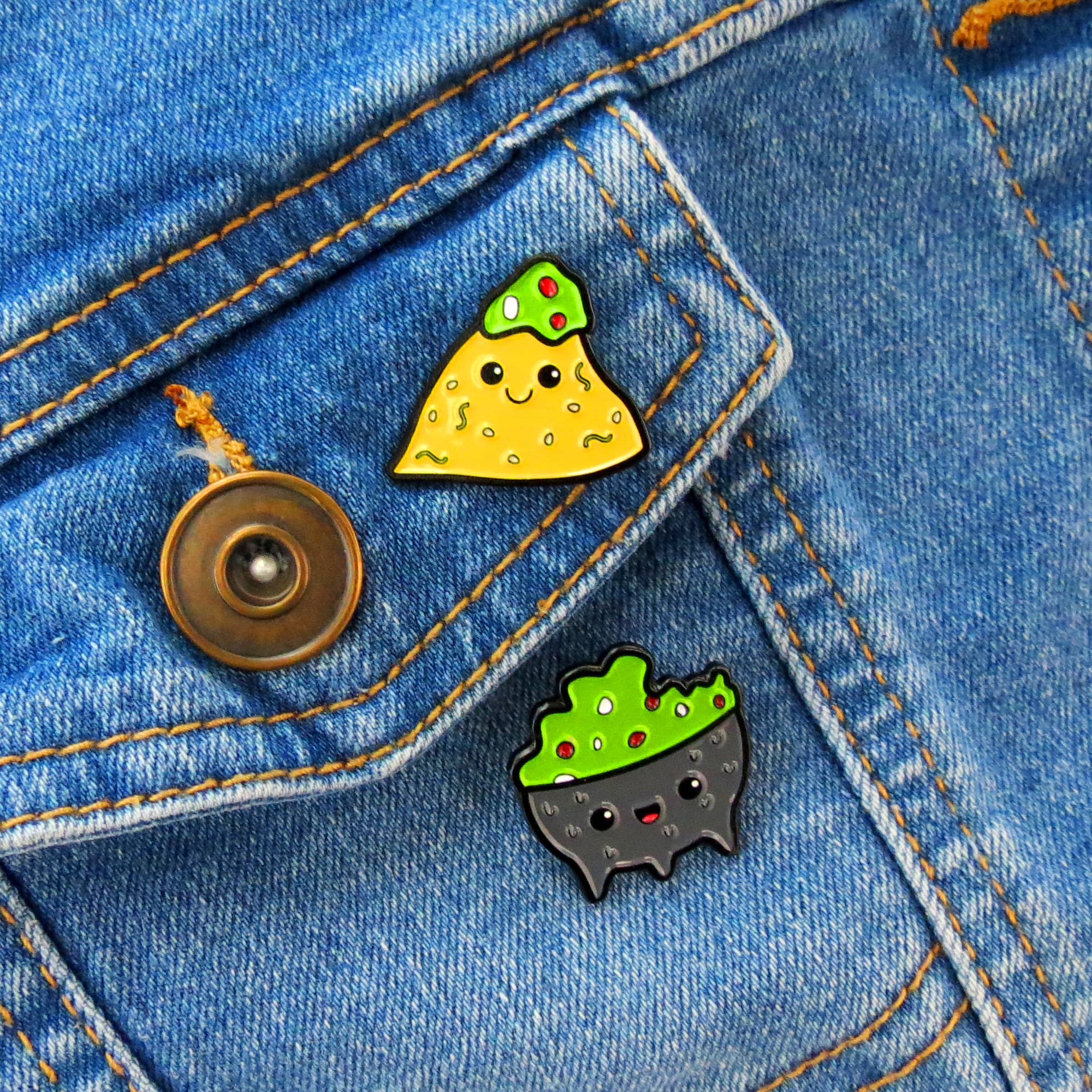 Pals & Co. - Wholesale Lapel Pin/Button - Chip & Guac Enamel Pin Set2