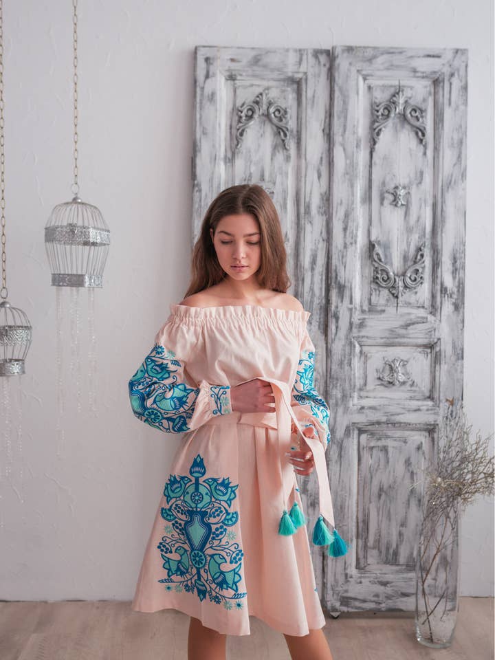 Vestido bordado azul y Pudra Avrora para venta al por mayor de Galychanka