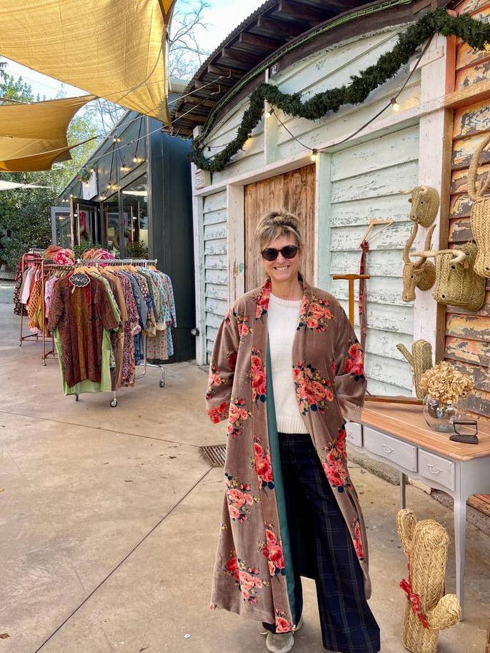 Fluwelen Jas voor wholesale door Sanjanaandme