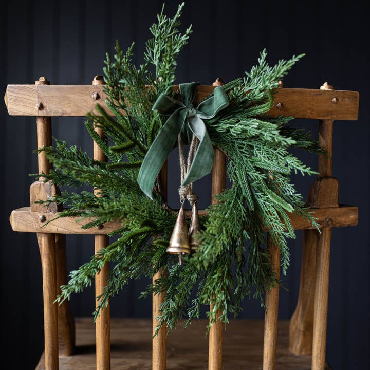 Luxe B Co - Wholesale Wreath - Norfolk & Cypress Real Touch Mix Christmas Wreath Mini By Luxe B Co.