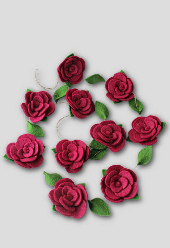 Ganesh Himal Trading – wholesale Bunting/garland – Felt Flower Garland1