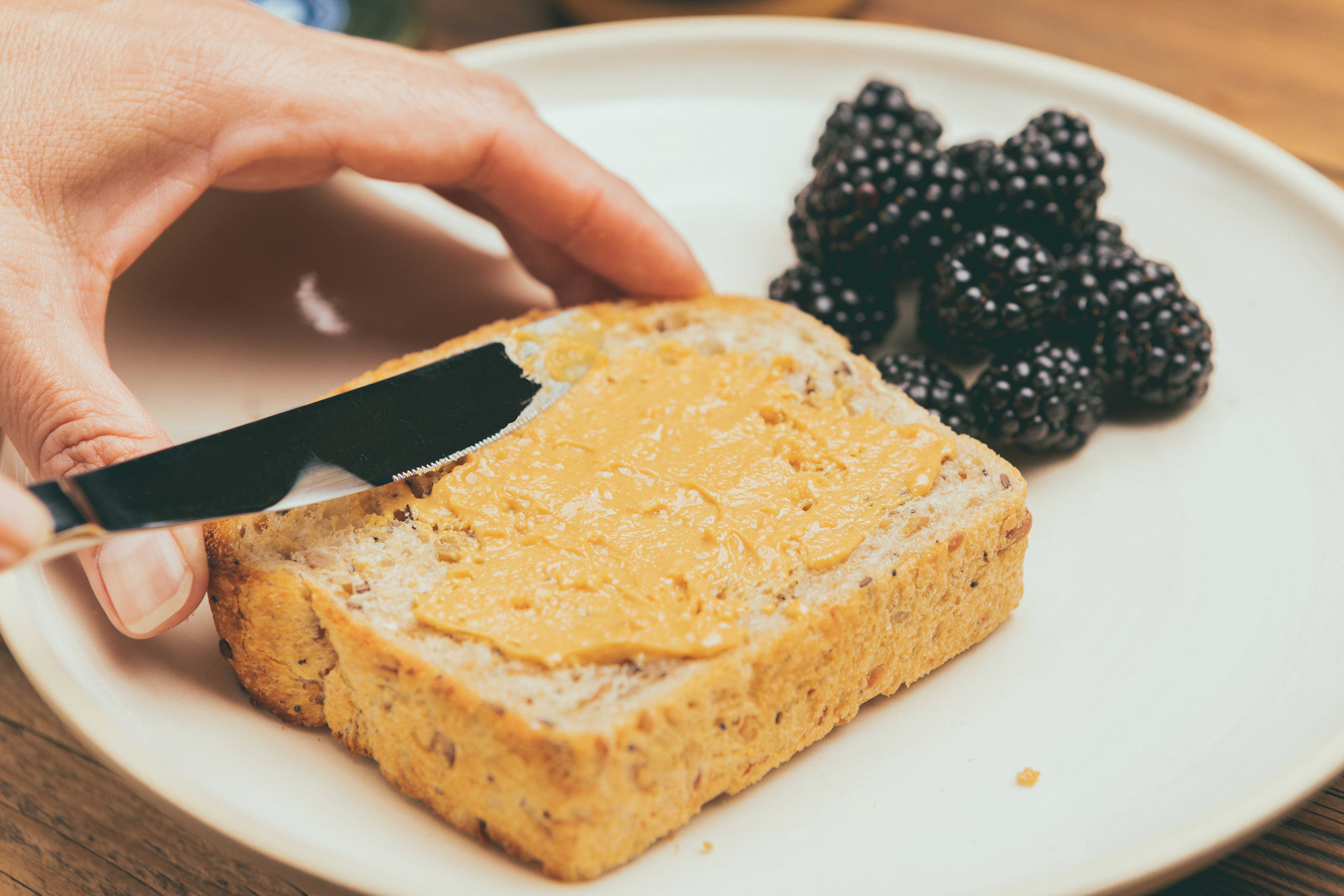 THE BUTTERY - Wholesale Nut Butter - Peanut Butter Gourmet Cream & Crunch – 40g2