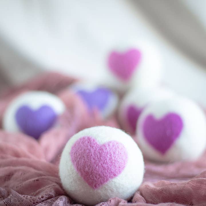 Friendsheep - Wholesale Dryer Balls - Lovely Day Eco Wool Dryer Balls (HEARTS)