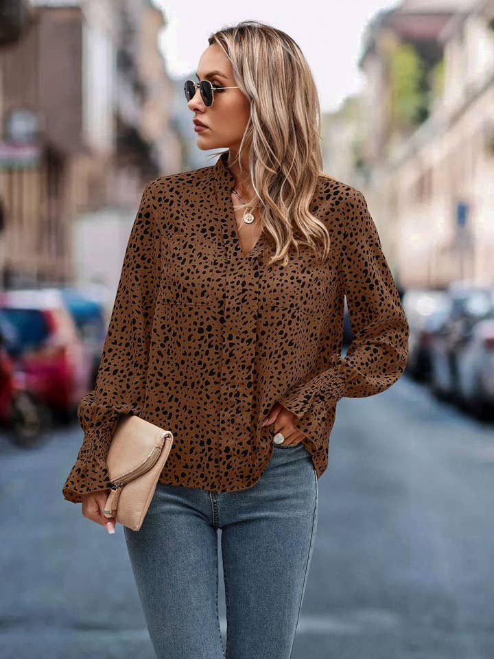 SZ1-TP7035 Blouse à col en V à imprimé léopard pour la vente par eLook