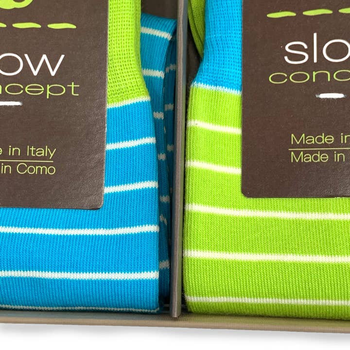 MEIAS MASCULINAS DE ALGODÃO ATÉ O JOELHO EM AZUL COBALTO COM MEIAS VERDE-MAÇÃ. CÓDIGO 218 por atacado de C.C.&Co.Srl