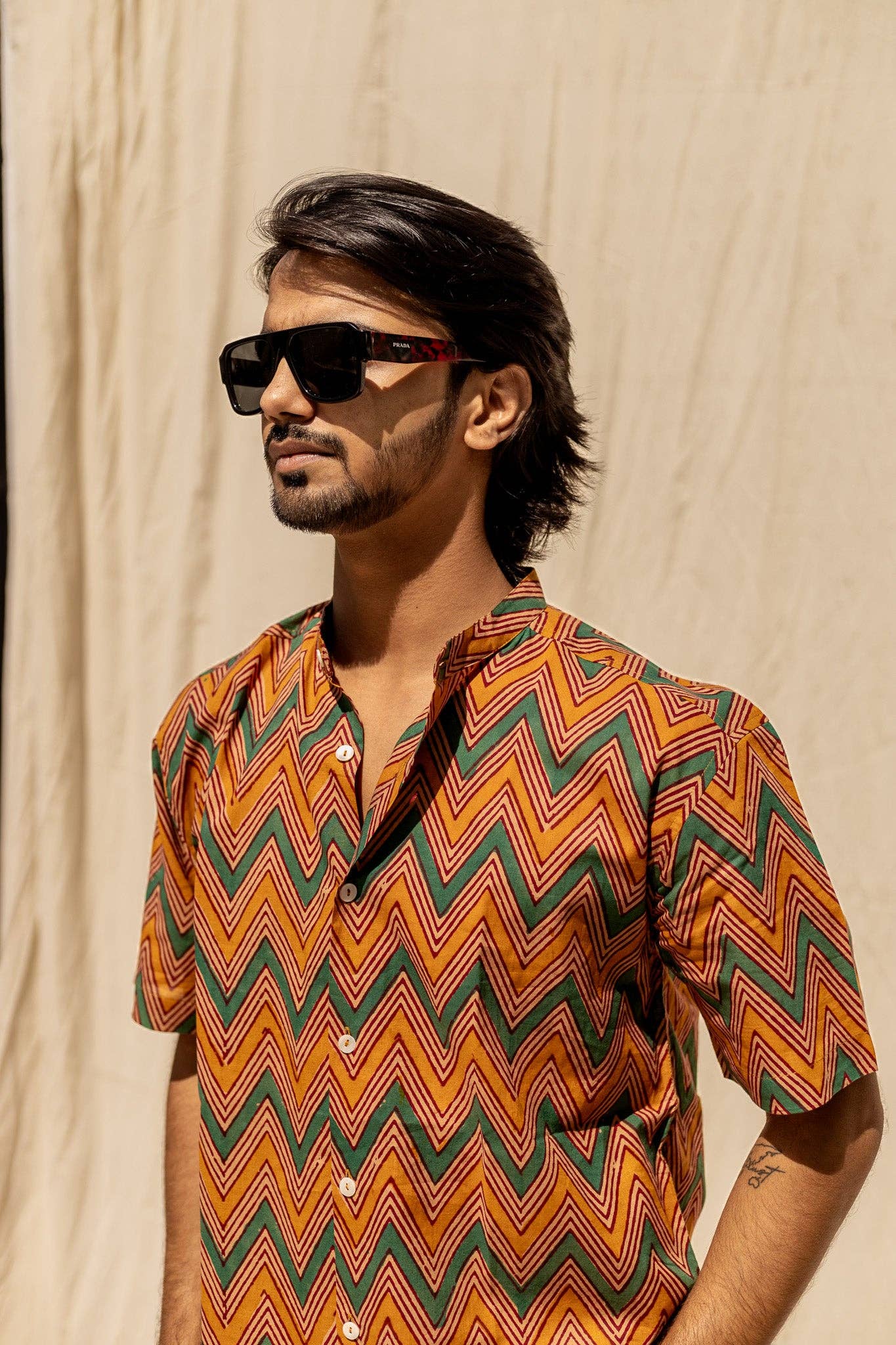 Studio Kibun - Vente Chemise – unisexe - Chemise en coton imprimée à la main Kaleidoscope